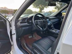 Honda Civic Hatchback 220 Turbo CVT Trendy Control - ფოტო 2
