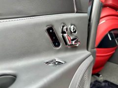 Bentley Flying Spur Plug-in Hybrid 4.0T V8 Mulliner - ფოტო 12