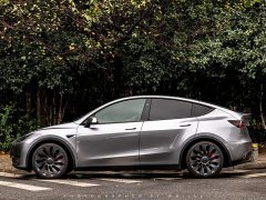 Tesla Model Y Performance - ფოტო 2