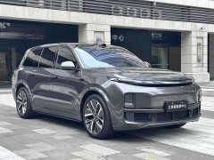 Li Auto L9 Max - ფოტო 4