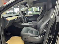 Tesla Model Y Rear-Wheel Drive - ფოტო 8