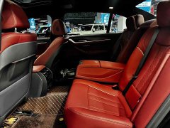 BMW 5 Series 530Li xDrive M Sport Package - ფოტო 8