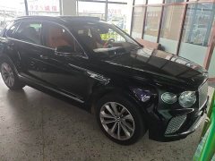 Bentley Bentayga Plug-in Hybrid 3.0T PHEV - ფოტო 3