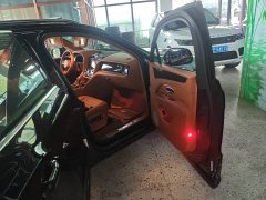 Bentley Bentayga Plug-in Hybrid 3.0T PHEV - ფოტო 7