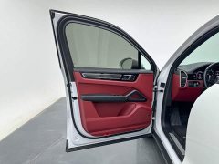 Porsche Cayenne 3.0T Platinum Edition - ფოტო 11