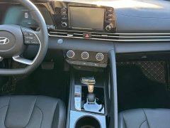 Hyundai Elantra 1.5L CVT GLX Elite - ფოტო 19