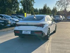 Hyundai Elantra 1.5L CVT GLX Elite - ფოტო 6