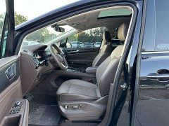 Volkswagen Viloran 330TSI Luxury - ფოტო 10