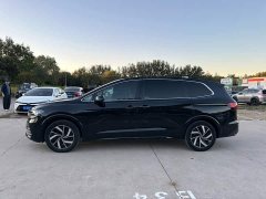 Volkswagen Viloran 330TSI Luxury - ფოტო 7