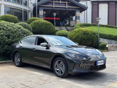 Volkswagen Lingdu L 280TSI DSG Dazzling Red Edition - ფოტო 3