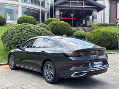 Volkswagen Lingdu L 280TSI DSG Dazzling Red Edition - ფოტო 6