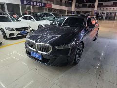 BMW 5 Series 530Li Luxury M Sport Package - ფოტო 1