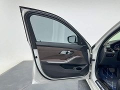 BMW 3 Series Facelift II 325Li xDrive M Sport Package - ფოტო 11