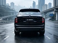 Rolls-Royce Cullinan Black Badge - photo 4