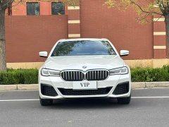 BMW 5 Series 530Li Premier M Sport Package - ფოტო 2
