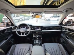 Volkswagen Passat Outstanding Edition 380TSI Dragon Ascendant Version - ფოტო 5