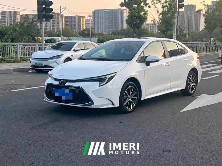Toyota Corolla 1.8L CVT Luxury