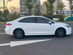 Toyota Corolla 1.8L CVT Luxury - ფოტო 5