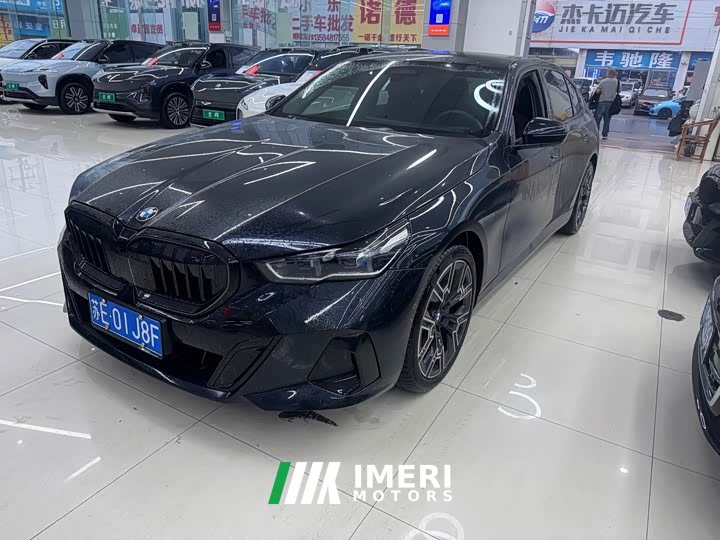 BMW 5 Series 530Li Luxury M Sport Package - ავტომობილი ჩინეთიდან
