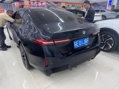 BMW 5 Series 530Li Luxury M Sport Package - ფოტო 8
