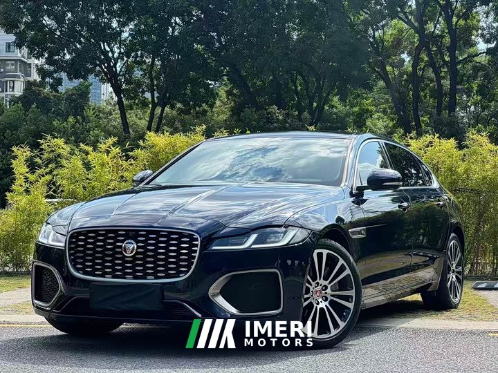 Jaguar XFL 2.0T P250 Two-Wheel Drive Premium Luxury Edition
