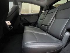Tesla Model Y Rear-Wheel Drive - ფოტო 15