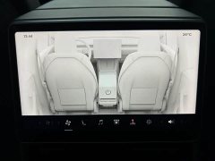 Tesla Model Y Rear-Wheel Drive - ფოტო 19