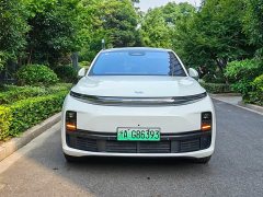 Li Auto L7 Air - ფოტო 2