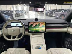 NIO ES6 75kWh - ფოტო 12