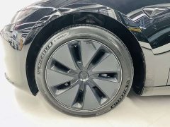 Tesla Model 3 Rear-Wheel Drive - ფოტო 3
