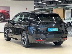 BMW iX xDrive40 - ფოტო 5
