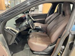 BMW iX xDrive40 - ფოტო 9