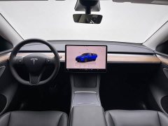 Tesla Model Y Rear-Wheel Drive - ფოტო 13