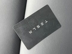 Tesla Model Y Rear-Wheel Drive - ფოტო 15