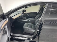 Tesla Model Y Rear-Wheel Drive - ფოტო 16