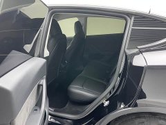 Tesla Model Y Rear-Wheel Drive - ფოტო 17