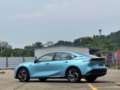 Deepal Deep Blue L07 230Max Qiankun Smart Driving ADS SE Extended Range Version - ფოტო 7