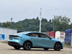 Deepal Deep Blue L07 230Max Qiankun Smart Driving ADS SE Extended Range Version - ფოტო 9