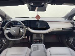 FAW Red Flag EH7 640 AWD Smart Select Edition - ფოტო 8