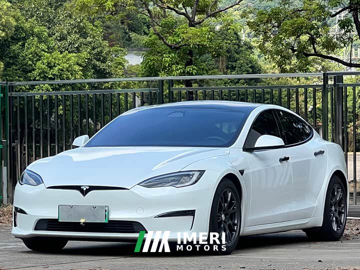 Tesla Model S Dual Motor All-Wheel Drive