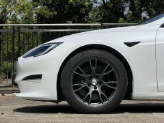 Tesla Model S Dual Motor All-Wheel Drive - ფოტო 9