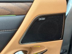 Lexus ES 300h Premium Edition - ფოტო 9