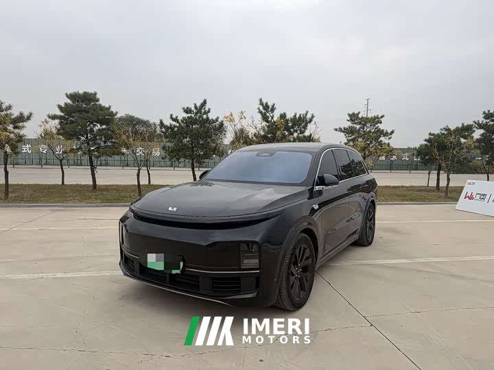 Li Auto L8 Pro
