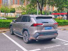 Toyota RAV4 2.0L CVT FWD Fashion Edition - ფოტო 5