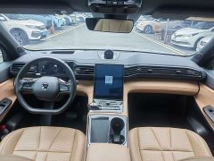 NIO ES8 100kWh 6-Seat Edition - ფოტო 11