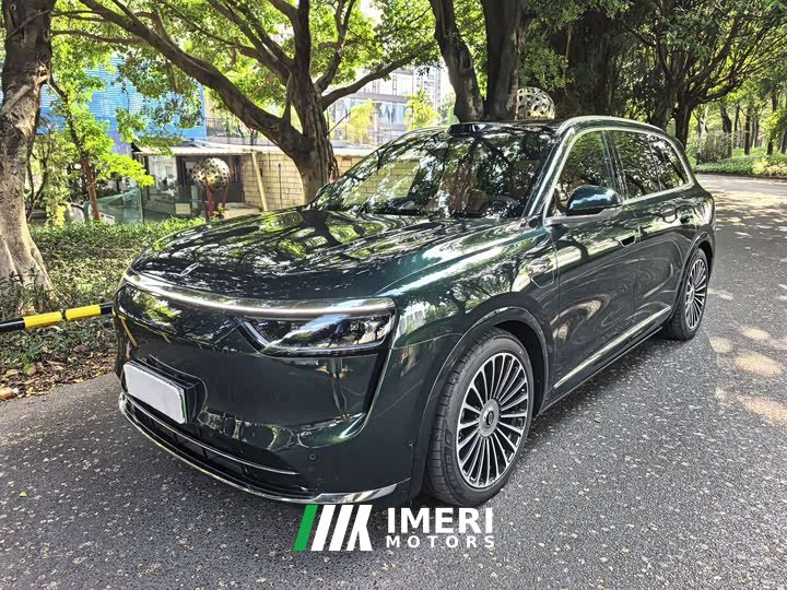 AITO M8 Extended Range Ultra 53.4kWh 6-Seater with 192-Channel LiDAR