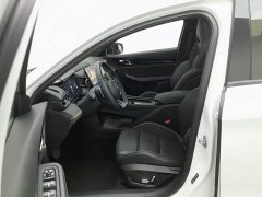 Lynk & Co 03 2.0T Diesel DCT Pro - ფოტო 10