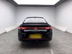 Volkswagen Magotan 300TSI DSG Prestige Edition with Eye-Catching Package - ფოტო 12