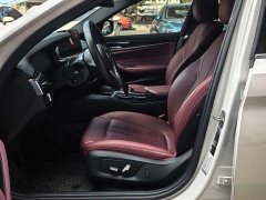 BMW 5 Series Facelift 525Li M Sport Package - ფოტო 10