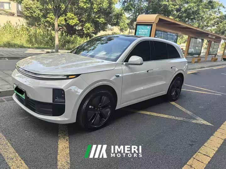 Li Auto L6 Pro - ავტომობილი ჩინეთიდან